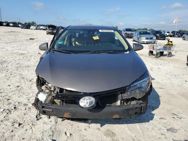5YFBURHE5JP852935 - 2018 TOYOTA COROLLA L GRAY photo 5