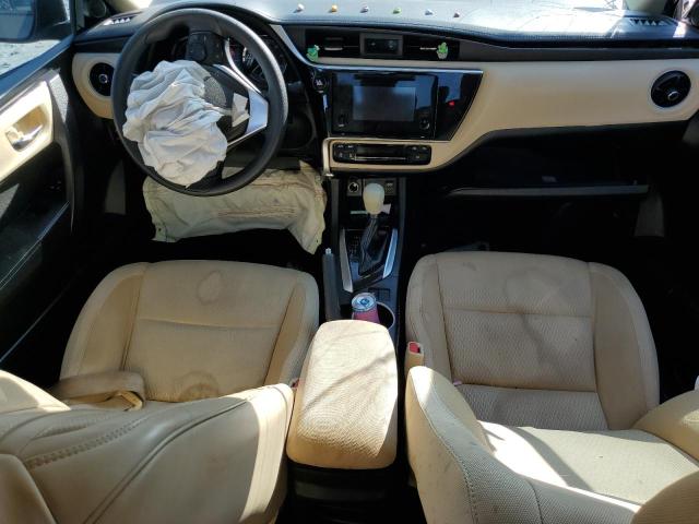 5YFBURHE5JP852935 - 2018 TOYOTA COROLLA L GRAY photo 8