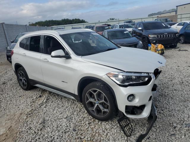 WBXHT3C36H5F76360 - 2017 BMW X1 XDRIVE28I WHITE photo 4