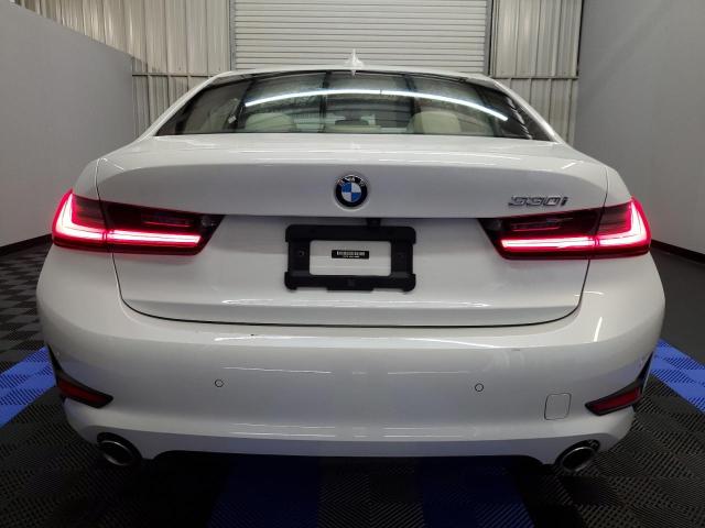 3MW5R1J0XN8C60660 - 2022 BMW 330I WHITE photo 6