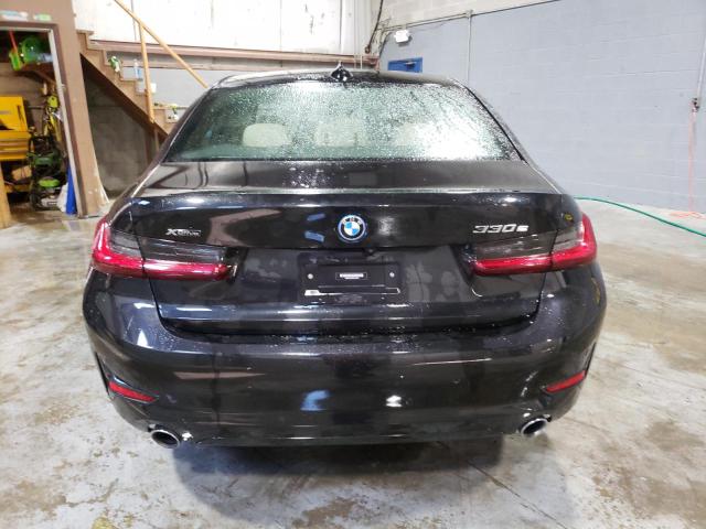 3MW5P9J05N8C72204 - 2022 BMW 330XE BLACK photo 6