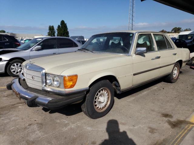 11612012019915 - 1980 MERCEDES-BENZ 300-CLASS YELLOW photo 1