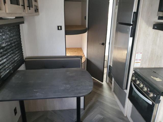 5SFPB2920ME460886 - 2021 HEART LAND PROWLER 双色 照片 6