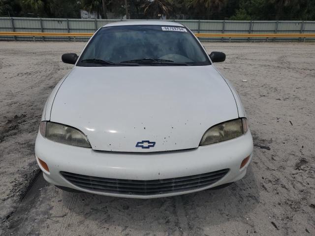 1G1JF5245W7157936 - 1998 CHEVROLET CAVALIER LS WHITE photo 5