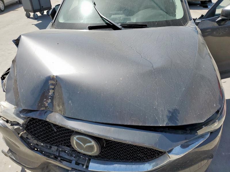 JM3KFACM6L1797081 - 2020 MAZDA CX-5 TOURING GRAY photo 12