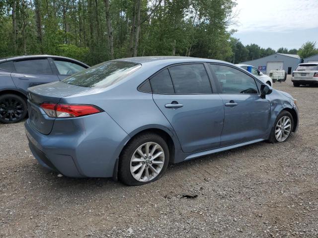 5YFBPMBEXMP155574 - 2021 TOYOTA COROLLA LE BLUE photo 3