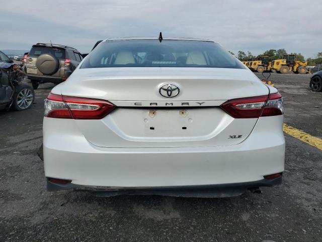 4T1B11HK7KU825767 - 2019 TOYOTA CAMRY L WHITE photo 6