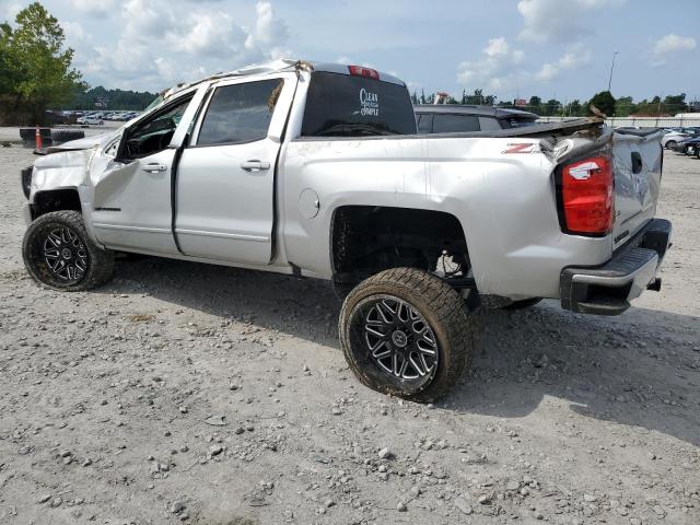3GCUKREC5JG646716 - 2018 CHEVROLET SILVERADO K1500 LT SILVER photo 2