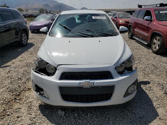 1G1JE6SB5E4220573 - 2014 CHEVROLET SONIC LTZ WHITE photo 5