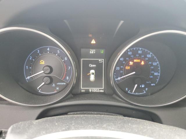 JTNKARJE6HJ552818 - 2017 TOYOTA COROLLA თეთრი ფოტო 9