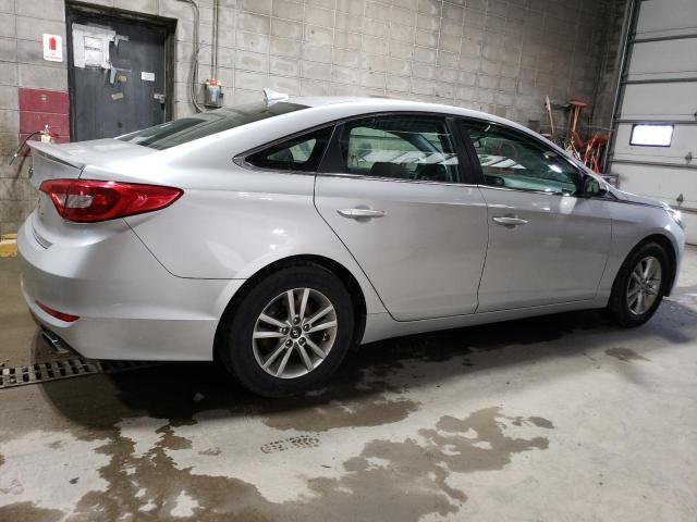 5NPE24AF0FH151023 - 2015 HYUNDAI SONATA SE SILVER photo 3