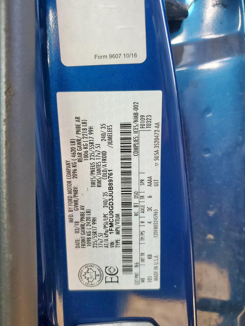 1FMCU0GD3JUB89761 - 2018 FORD ESCAPE SE Bleu photo 13