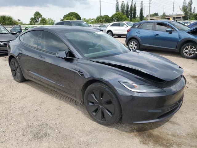 5YJ3E1EA8RF746541 - 2024 TESLA MODEL 3 Schwarz Foto 4