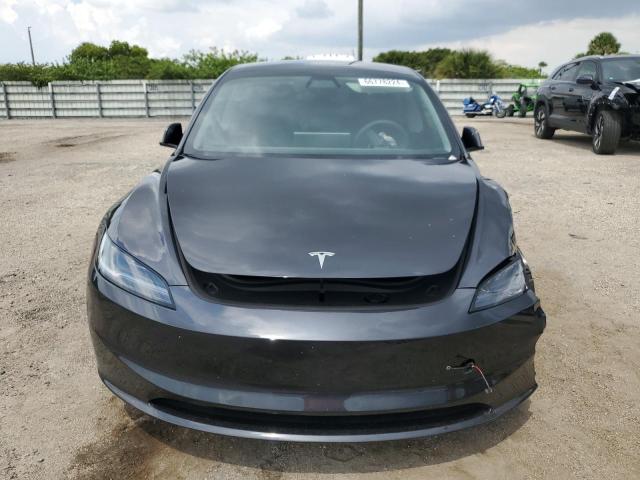 5YJ3E1EA8RF746541 - 2024 TESLA MODEL 3 Schwarz Foto 5