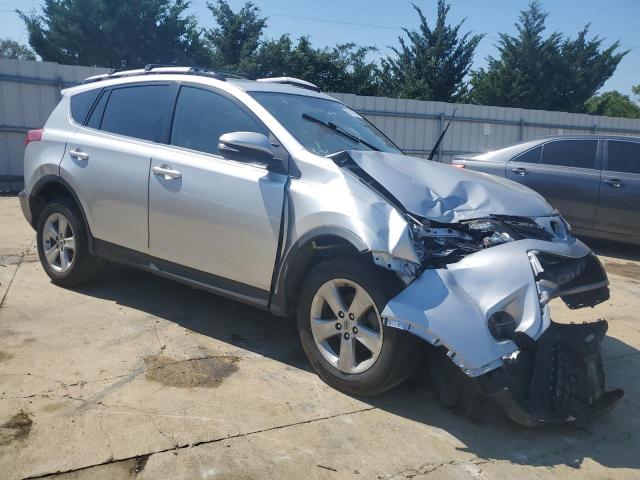 JTMRFREV9ED092353 - 2014 TOYOTA RAV4 XLE SILVER photo 4
