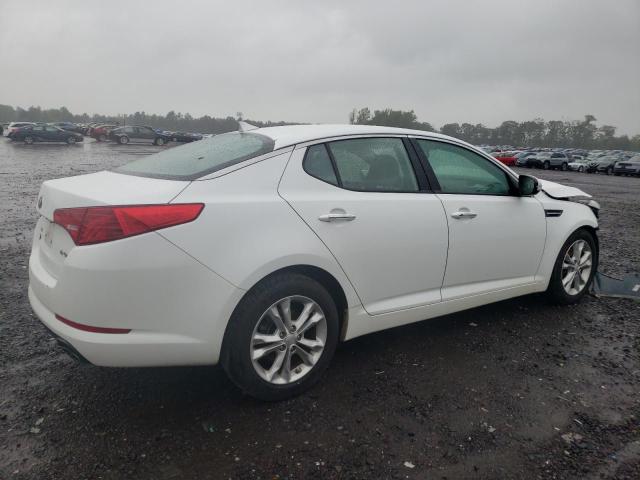 5XXGN4A70DG250670 - 2013 KIA OPTIMA EX WHITE photo 3