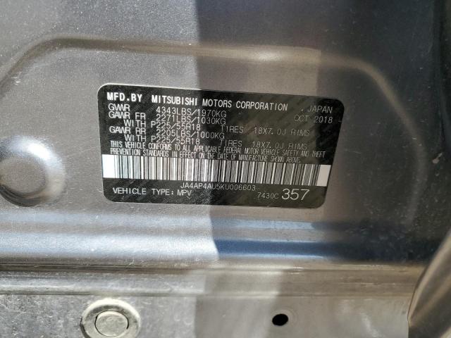 JA4AP4AU5KU006603 - 2019 MITSUBISHI OUTLANDER SE GRAY photo 13