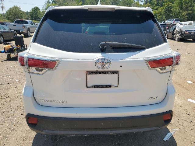 5TDKKRFHXGS133103 - 2016 TOYOTA HIGHLANDER XLE 白色 照片 6
