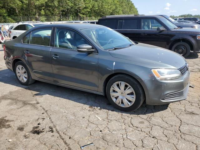 3VWD17AJ0EM303506 - 2014 VOLKSWAGEN JETTA SE CHARCOAL photo 4