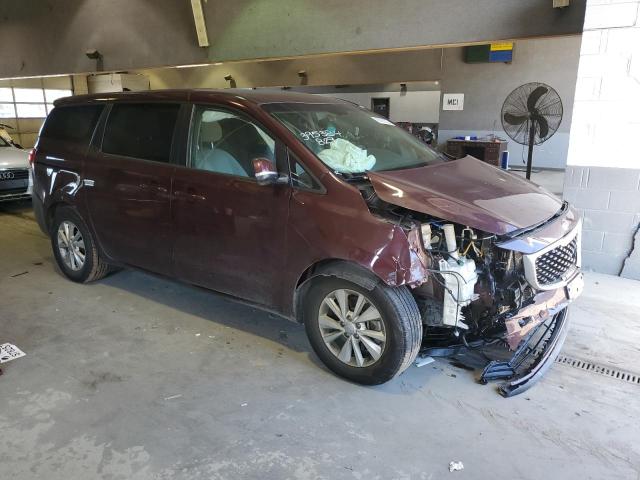 KNDMB5C11J6398220 - 2018 KIA SEDONA LX BURGUNDY photo 4