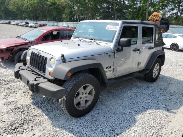 1J4GA39158L623269 - 2008 JEEP WRANGLER U X SILVER photo 1