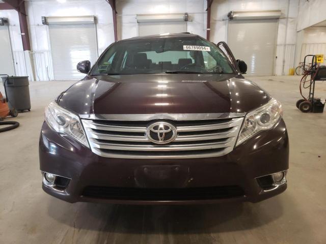 4T1BK3DB1BU407123 - 2011 TOYOTA AVALON BASE 紫色 照片 5