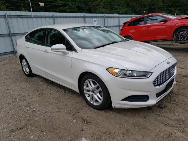 3FA6P0H75FR187824 - 2015 FORD FUSION SE WHITE photo 4