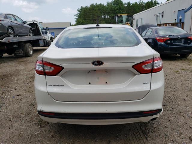 3FA6P0H75FR187824 - 2015 FORD FUSION SE WHITE photo 6