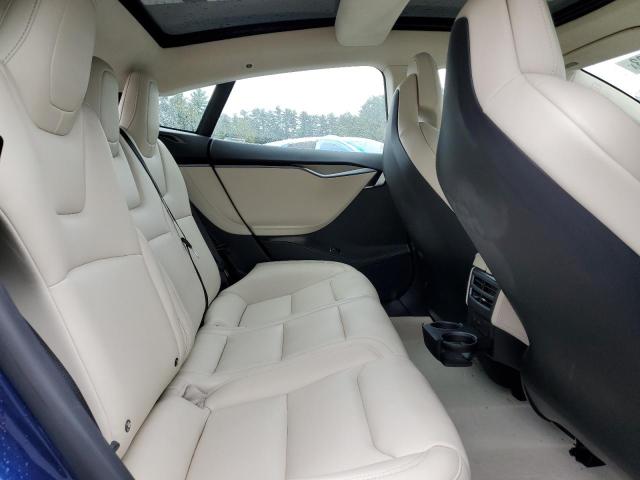 5YJSA1E48JF257899 - 2018 TESLA MODEL S ლურჯი ფოტო 10