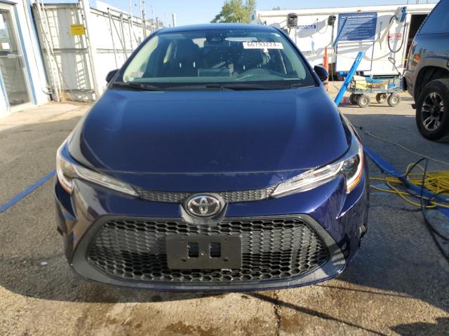 JTDEPMAE5MJ184869 - 2021 TOYOTA COROLLA LE BLUE photo 5