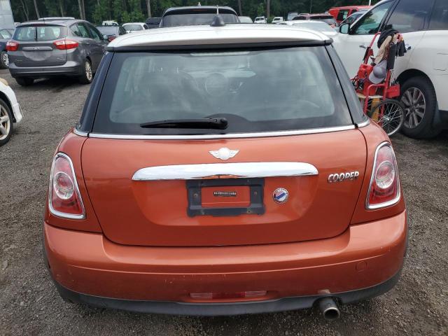 WMWSU3C52DT682743 - 2013 MINI COOPER ORANGE photo 6