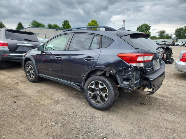 JF2GTABC9JH273266 - 2018 SUBARU CROSSTREK PREMIUM GRAY photo 2