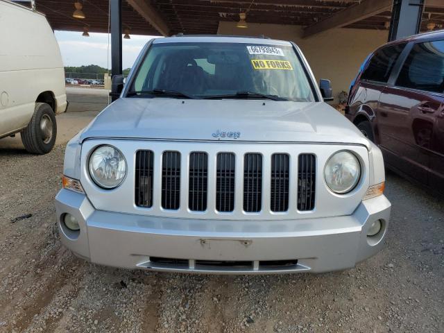 1J8FF48W27D294344 - 2007 JEEP PATRIOT LIMITED SILVER photo 5