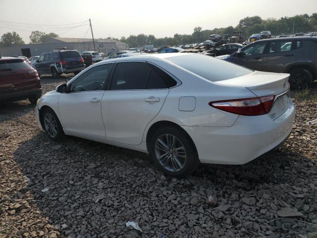 4T1BF1FK3HU449484 - 2017 TOYOTA CAMRY LE WHITE photo 2