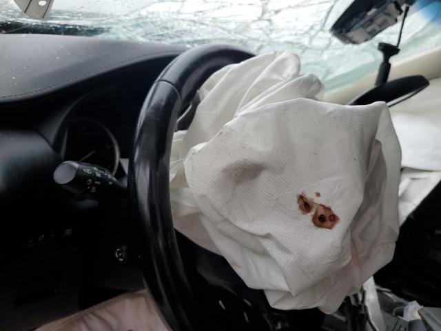 JTJBARBZ3J2148975 - 2018 LEXUS NX 300 BASE 银色 照片 9