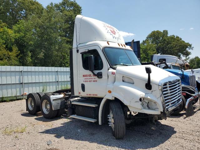 2014 FREIGHTLINER CASCADIA 1, 