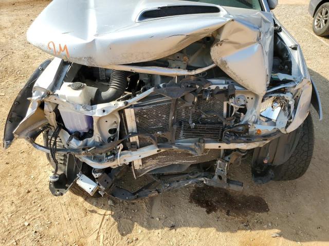 3TMJU4GN1AM099573 - 2010 TOYOTA TACOMA DOUBLE CAB PRERUNNER SILVER photo 11