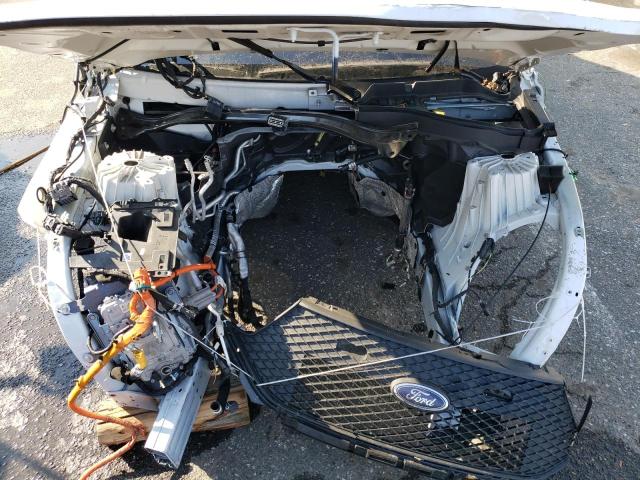 1FM5K8AW2MNA19686 - 2021 FORD EXPLORER POLICE INTERCEPTOR WHITE photo 12