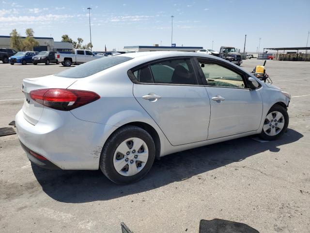 3KPFK4A78JE194020 - 2018 KIA FORTE LX SILVER photo 3