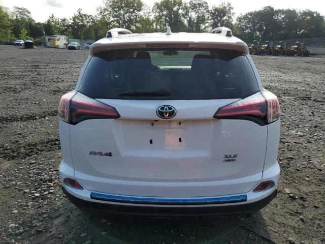 JTMRFREV5JJ186869 - 2018 TOYOTA RAV4 ADVENTURE WHITE photo 6