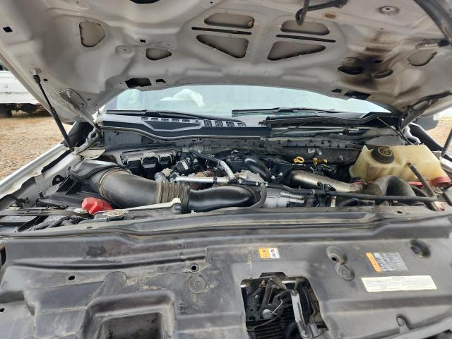 1FD0W5HT7KED49992 - 2019 FORD F550 SUPER DUTY WHITE photo 11