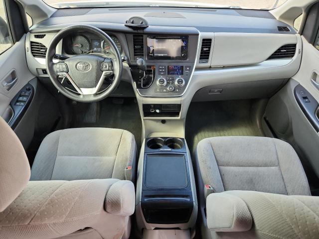 5TDKZ3DC4HS858715 - 2017 TOYOTA SIENNA LE 白色 照片 8