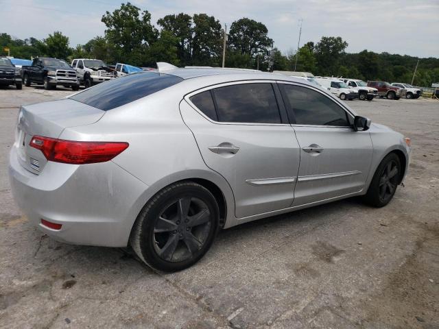 19VDE1F72EE012204 - 2014 ACURA ILX 20 TECH SILVER photo 3