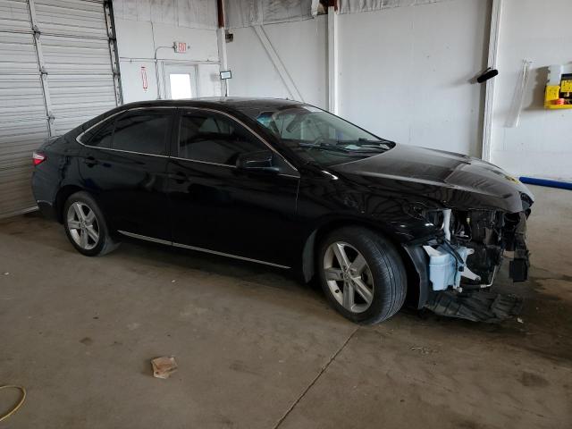 4T1BF1FK9HU441602 - 2017 TOYOTA CAMRY LE BLACK photo 4