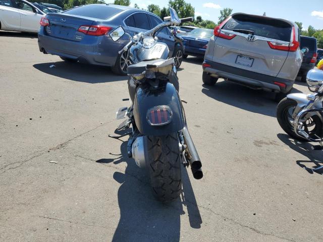 JH2SC6707AK000342 - 2010 HONDA VT1300 CS BLACK photo 4