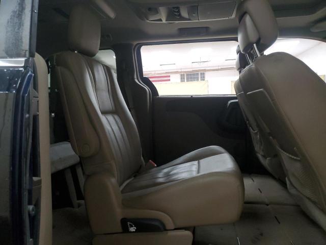 2C4RC1CGXGR174879 - 2016 CHRYSLER TOWN & COU TOURING L BLUE photo 11