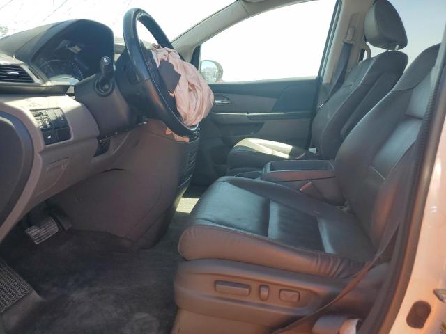 5FNRL5H66FB032689 - 2015 HONDA ODYSSEY EXL WHITE photo 7