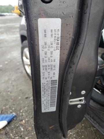 3C4NJDBB4JT284505 - 2018 JEEP COMPASS LATITUDE Մոխրագույն լուսանկար 13