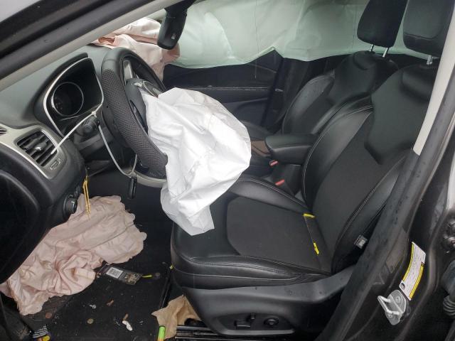 3C4NJDBB4JT284505 - 2018 JEEP COMPASS LATITUDE Մոխրագույն լուսանկար 7