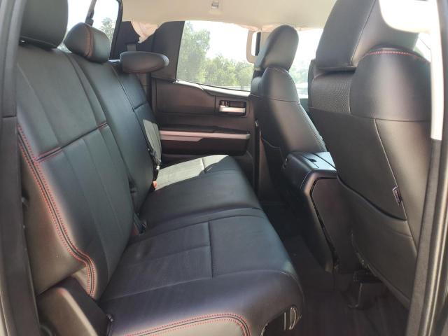 5TFRW5F15HX227139 - 2017 TOYOTA TUNDRA DOUBLE CAB SR/SR5 GRAY photo 10